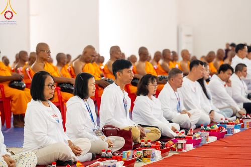 ภาพ No.314231:วันอังคารที่ 17 มีนาคม พ.ศ. 2569 พิธีตักบาตรฉลองสามเณรใหม่ 500 รูป  ณ มณฑลพิธีลุมพินี ประเทศเนปาล