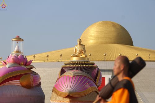 ภาพ No.306025:วันที่ 25 มกราคม พ.ศ. 2569 พิธีต้อนรับพระธรรมยาตรา วัดพระธรรมกาย(ภาพชุดที่ 4) ในโครงการธรรมยาตรา กตัญญูบูชา มหาปูชนียาจารย์ พระมงคลเทพมุนี(สด จนฺทสโร) พระผู้ปราบมาร อนุสรณ์สถาน 7 แห่ง ปีที่ 14