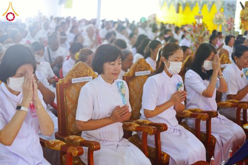 ภาพ No.295652:วันที่ 15 มกราคม พ.ศ. 2569 พิธีทอดผ้าป่าทำนุบำรุงศาสนสถาน ณ วัดโบสถ์บน ต.บางคูเวียง จ.นนทบุรี อนุสรณ์สถานลำดับที่ 4 สถานที่เกิดด้วยกายธรรม ในโครงการธรรมยาตรา กตัญญูบูชา มหาปูชนียาจารย์ พระมงคลเทพมุนี(สด จนฺทสโร) พระผู้ปราบมาร อนุสรณ์สถาน 7 แห่ง ปีที่ 14