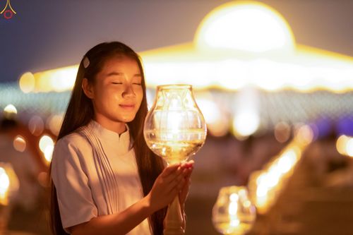 ภาพ No.308071:วันที่ 31 มกราคม พ.ศ. 2569 พิธีจุดประทีปธรรมถวายเป็นพุทธบูชา  และบูชาธรรมมหาปูชนียาจารย์ (ภาพชุดที่ 3) ณ วัดพระธรรมกาย ปทุมธานี ในโครงการธรรมยาตรา กตัญญูบูชา มหาปูชนียาจารย์ พระมงคลเทพมุนี(สด จนฺทสโร) พระผู้ปราบมาร อนุสรณ์สถาน 7 แห่ง ปีที่ 14