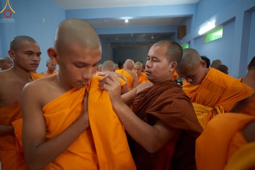 ภาพ No.64706:พิธีบรรพชาสามเณร โครงการบรรพชาสามเณร 500 รูป ประเทศบังกลาเทศ วันที่ 22 พฤศจิกายน พ.ศ. 2565