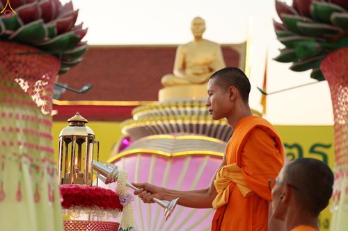 ภาพ No.294011:วันที่ 14 มกราคม พ.ศ. 2569 พิธีจุดประทีปถวายเป็นพุทธบูชา และบูชาธรรมมหาปูชนียาจารย์  ณ วัดสองพี่น้อง ต.ต้นตาล อ.สองพี่น้อง จ.สุพรรณบุรี ในโครงการธรรมยาตรา กตัญญูบูชา มหาปูชนียาจารย์ พระมงคลเทพมุนี(สด จนฺทสโร) พระผู้ปราบมาร อนุสรณ์สถาน 7 แห่ง ปีที่ 14