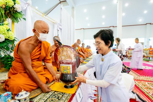 ภาพ No.291896:วันที่ 9 มกราคม พ.ศ. 2569 พิธีทอดผ้าป่าทำนุบำรุงศาสนสถาน ณ วัดศรีเมือง จ.สมุทรสาคร ในโครงการธรรมยาตรา กตัญญูบูชา มหาปูชนียาจารย์ พระมงคลเทพมุนี(สด จนฺทสโร) พระผู้ปราบมาร อนุสรณ์สถาน 7 แห่ง ปีที่ 14