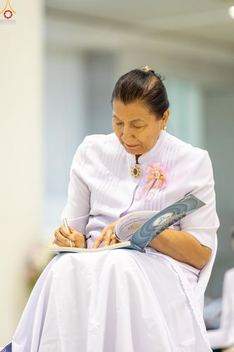 ภาพ No.281140:วันที่ 21 ธันวาคม พ.ศ.2568 พิธีมุทิตาหลวงพ่อทัตตชีโว ณ ห้องแก้วสารพัดนึก วัดพระธรรมกาย