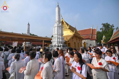 ภาพ No.300823:วันที่ 22 มกราคม พ.ศ. 2569 พิธีทอดผ้าป่าทำนุบำรุงศาสนสถาน ณ วัดบางปลา อ.บางเลน จ.นครปฐม ในโครงการธรรมยาตรา กตัญญูบูชา มหาปูชนียาจารย์ พระมงคลเทพมุนี(สด จนฺทสโร) พระผู้ปราบมาร อนุสรณ์สถาน 7 แห่ง ปีที่ 14