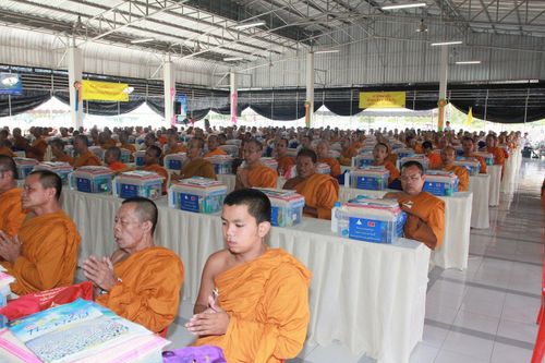 ภาพ No.3428:	พิธีถวายสังฆทานแด่คณะสงฆ์ 286 วัด ใน 4 จังหวัดภาคใต้ ครั้งที่ 66