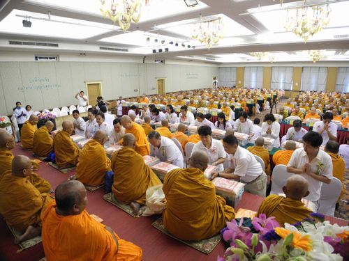 ภาพ No.3443:พิธีถวายสังฆทานแด่คณะสงฆ์ 286 วัด ใน 4 จังหวัดภาคใต้ ครั้งที่ 67