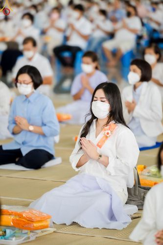 ภาพ No.84003:พิธีบุพเปตพลี ครั้งที่ 137 ร่วมอุทิศบุญกุศลแด่หมู่ญาติที่ล่วงลับไปแล้ว และสืบทอดอายุพระพุทธศาสนา ในวันจันทร์ที่ 17 กรกฎาคม พ.ศ. 2566 ณ หอฉันคุณยายอาจารย์ฯ วัดพระธรรมกาย