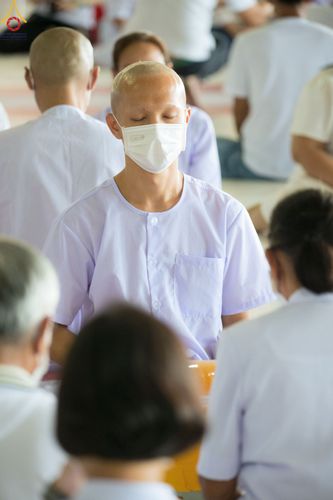 ภาพ No.79321:พิธีขอขมา มอบบาตรและผ้าไตร ในโครงการบรรพชาสามเณรฟื้นฟูพระพุทธศาสนาทั่วไทย โครงการอบรมยุวธรรมทายาท มัชฌิมธรรมทายาท และธรรมทายาทรุ่นอุดมศึกษา ณ สภาธรรมกายสากล วัดพระธรรมกาย วันเสาร์ที่ 1 เมษายน พ.ศ. 2566