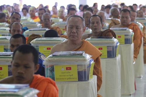 ภาพ No.3462:	พิธีถวายสังฆทานแด่คณะสงฆ์ 286 วัด ใน 4 จังหวัดภาคใต้ ครั้งที่ 69