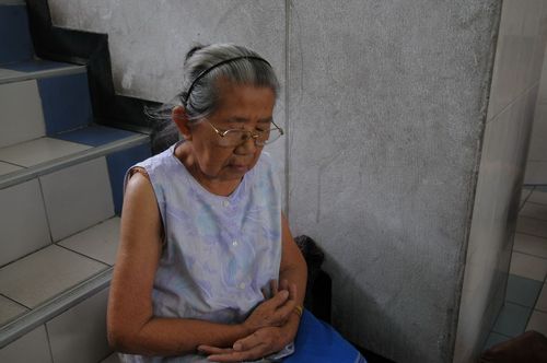 ภาพ No.4251:มูลนิธิธรรมกายช่วยภัยน้ำท่วม ปี พ.ศ.2554 ที่อ.คลองหลวง