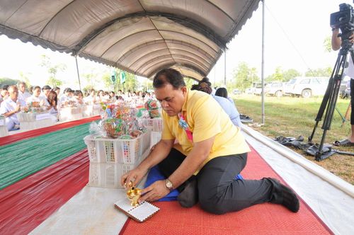 ภาพ No.3542:พิธีถวายสังฆทานแด่คณะสงฆ์ 286 วัด ใน 4 จังหวัดภาคใต้ ครั้งที่ 77