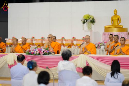 ภาพ No.305587:วันที่ 29 มกราคม พ.ศ. 2569 พิธีถวายภัตตาหารเป็นสังฆทาน แด่พระธรรมยาตรา ณ วัดพระธรรมกาย  จังหวัดปทุมธานี ในโครงการธรรมยาตรา กตัญญูบูชา มหาปูชนียาจารย์ พระมงคลเทพมุนี(สด จนฺทสโร) พระผู้ปราบมาร อนุสรณ์สถาน 7 แห่ง ปีที่ 14