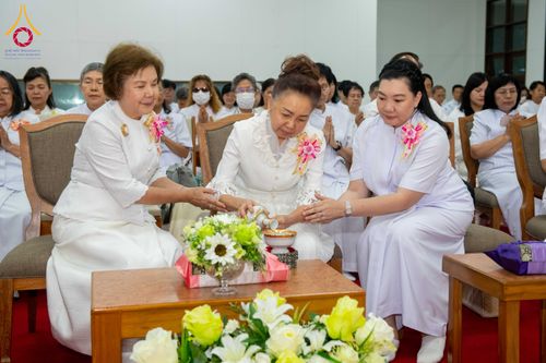 ภาพ No.314929:วันอาทิตย์ที่ 22 มีนาคม พ.ศ. 2569 พิธีบำเพ็ญกุศล คุณพ่อณรงค์ จินตมากุล  สิริอายุ 99 ปี 11 เดือน โยมบิดา พระครูปลัดรัตนวีรวัฒน์ (รังสฤษดิ์ อิทฺธิจินตโก) ที่ปรึกษาเจ้าคณะจังหวัดปทุมธานี เจ้าอาวาสวัดพระธรรมกาย  ณ ห้องปลูกศรัทธา 2 วัดพระธรรมกาย ปทุมธานี