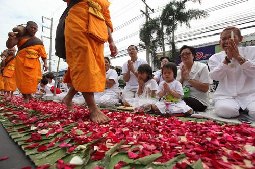 ภาพ No.5450:ประมวลภาพธุดงค์ธรรมชัย 2 มกราคม พ.ศ.2555