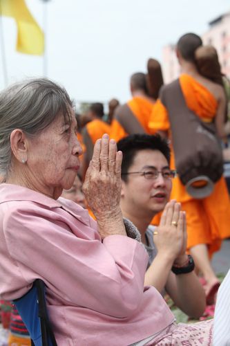 ภาพ No.5449:ประมวลภาพธุดงค์ธรรมชัย 2 มกราคม พ.ศ.2555