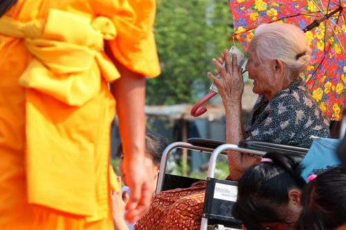 ภาพ No.5541:ประมวลภาพธุดงค์ธรรมชัย 6 มกราคม พ.ศ.2555