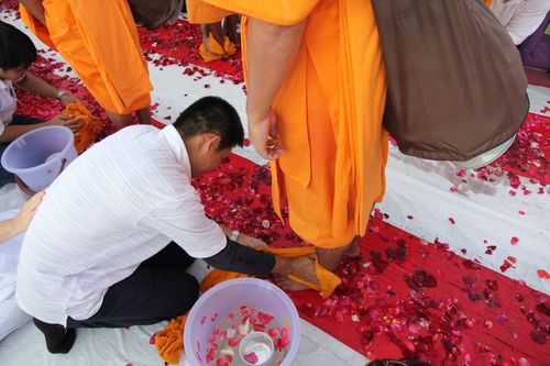 ภาพ No.5545:ประมวลภาพธุดงค์ธรรมชัย 6 มกราคม พ.ศ.2555