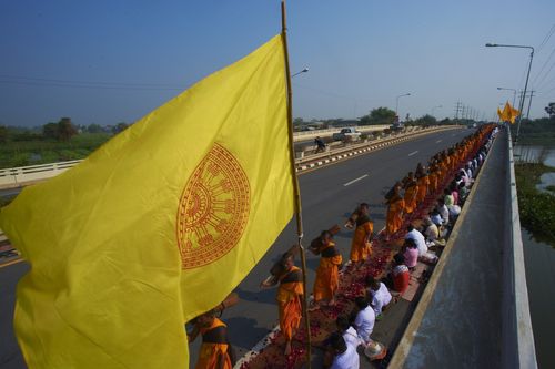 ภาพ No.5553:ประมวลภาพธุดงค์ธรรมชัย 6 มกราคม พ.ศ.2555