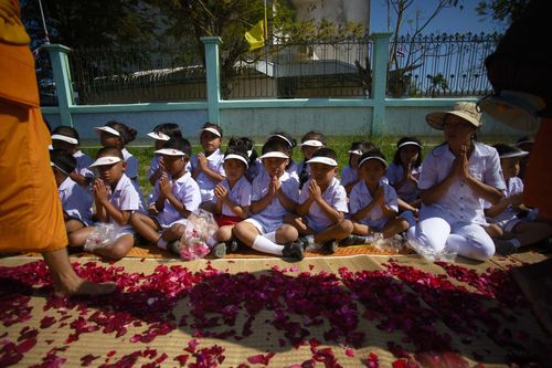 ภาพ No.5724:ประมวลภาพธุดงค์ธรรมชัย 9 มกราคม พ.ศ.2555