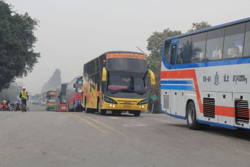 ภาพ No.1777:เดินทางมาวัด - ส่งกลับ