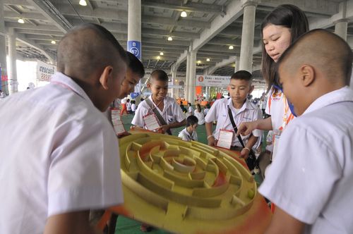 ภาพ No.1421:V-Star เข้าฐานช่วงเช้า