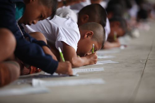 ภาพ No.1274:V-Star สอบ