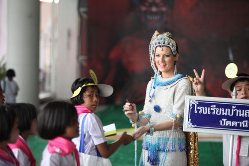 ภาพ No.1737:เจ้าหน้าที่อาสาสมัคร