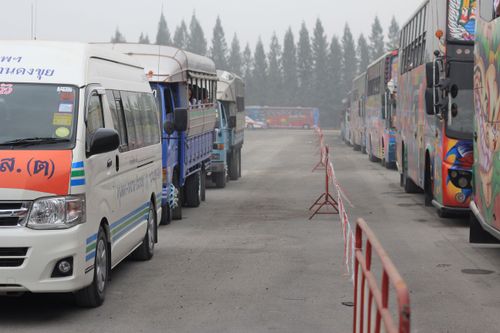 ภาพ No.1780:เดินทางมาวัด - ส่งกลับ