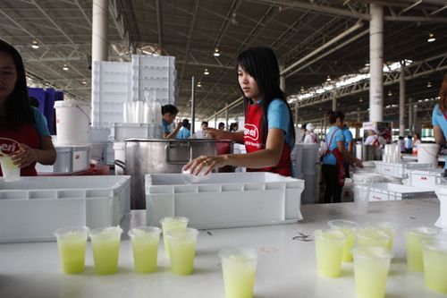 ภาพ No.1690:เจ้าหน้าที่อาสาสมัคร