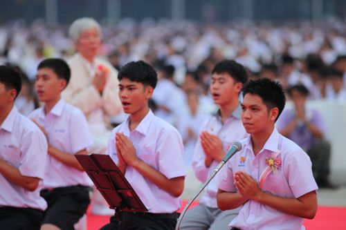 ภาพ No.1230:V-Star กล่าวรายงาน