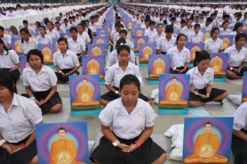 ภาพ No.1474:ปฏิบัติธรรม