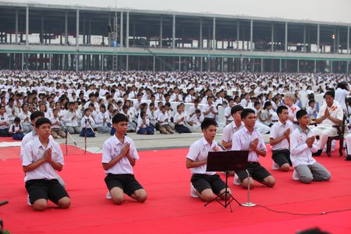 ภาพ No.1223:V-Star กล่าวรายงาน