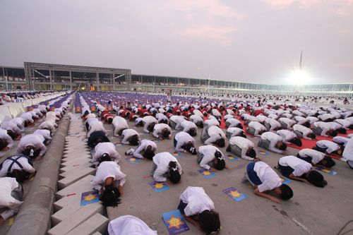 ภาพ No.1477:ปฏิบัติธรรม