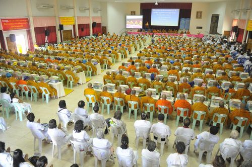 ภาพ No.3631:พิธีถวายสังฆทานแด่คณะสงฆ์ 286 วัด ใน 4 จังหวัดภาคใต้ ครั้งที่ 80