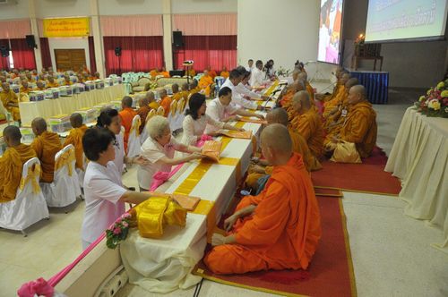 ภาพ No.3633:พิธีถวายสังฆทานแด่คณะสงฆ์ 286 วัด ใน 4 จังหวัดภาคใต้ ครั้งที่ 80