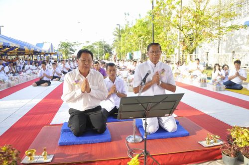 ภาพ No.3596:	พิธีถวายสังฆทานแด่คณะสงฆ์ 286 วัด ใน 4 จังหวัดภาคใต้ ครั้งที่ 79