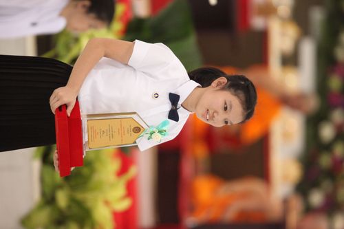 ภาพ No.1047:มอบรางวัลสอบ ทางก้าวหน้า