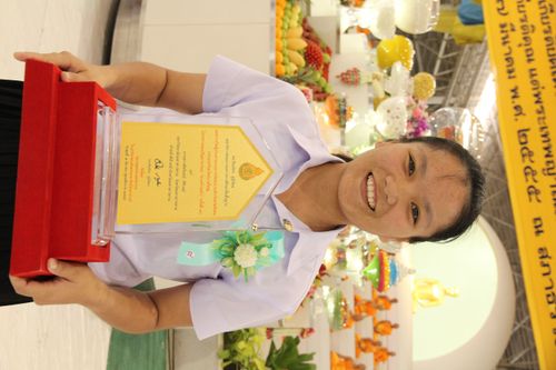 ภาพ No.1060:มอบรางวัลสอบ ทางก้าวหน้า