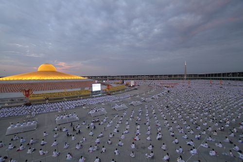 ภาพ No.1092:จุดโคมมาฆประทีป