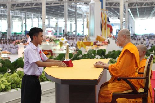 ภาพ No.983:มอบรางวัลสอบ ทางก้าวหน้า