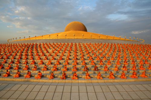 ภาพ No.7993:รูปภาพวันมาฆบูชา กิจกรรมวันมาฆบูชา ณ วัดพระธรรมกาย ปี 2555