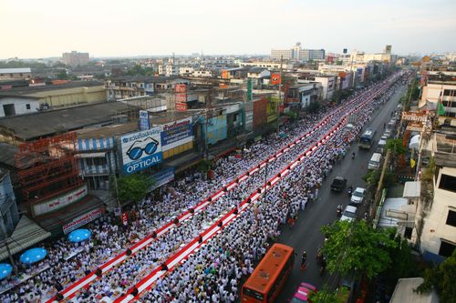 ภาพ No.2558:ภาพตักบาตรสะพานใหม่