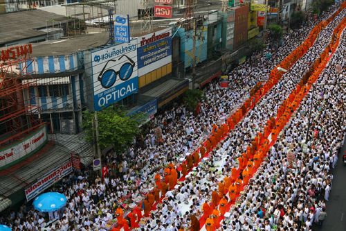 ภาพ No.2560:ภาพตักบาตรสะพานใหม่