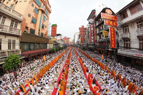 ภาพ No.2244:ตักบาตร เยาวราช