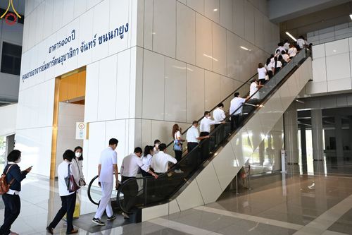 ภาพ No.77367:โครงการเสริมสร้างมาตรฐานคุณธรรมจริยธรรมของพนักงาน และลูกจ้างเทศบาลเมืองคลองหลวง ประจำปีงบประมาณ พ.ศ.๒๕๖๖  วันอังคารที่ ๒๘ กุมภาพันธ์ พ.ศ.๒๕๖๖  ณ วัดพระธรรมกาย อ.คลองหลวง จ.ปทุมธานี