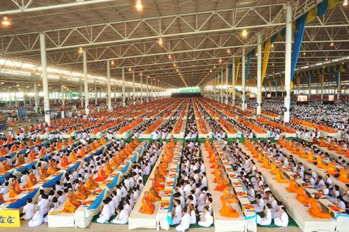 พิธีถวายไทยธรรม