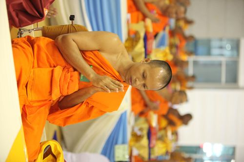 ภาพ No.609:คณะพระสังฆาธิการ