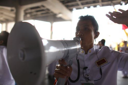 ภาพ No.831:เจ้าหน้าที่ อาสาสมัคร