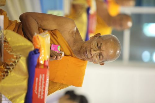 ภาพ No.631:คณะพระสังฆาธิการ